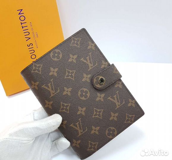 Ежедневник Луи Виттон