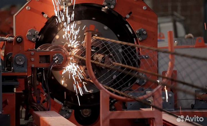 Рабочий на станок