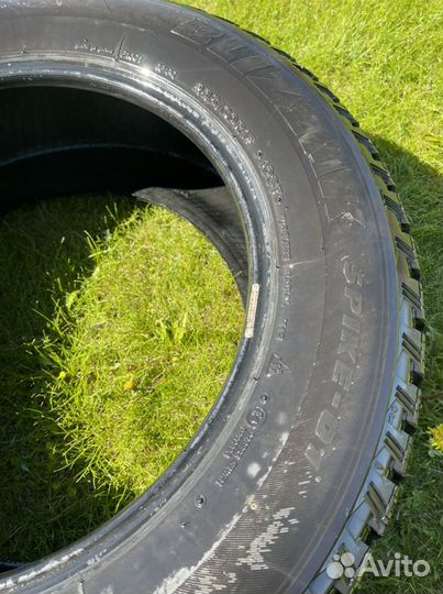 Bridgestone Blizzak Spike-01 235/60 R17