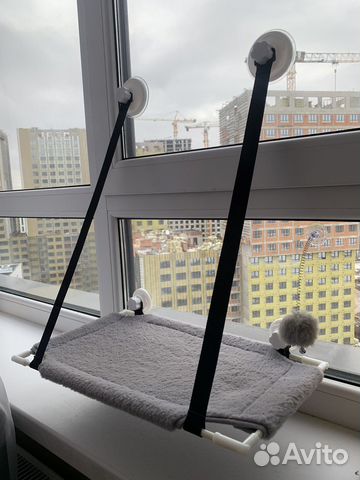 Гамак-лежанка для кошек на окно