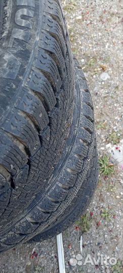 Pirelli Formula Ice 215/50 R17