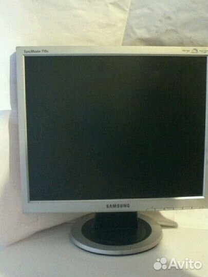 Монитор samsung