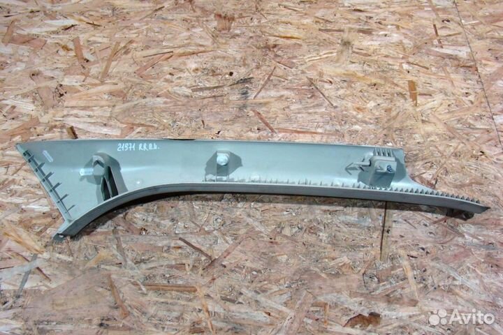 Freelander 2 Обшивка стойки левая