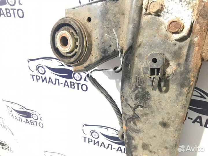 Подрамник Astra J