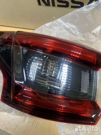 Фонарь левый внешний Nissan Qashqai 2 26555HV00A