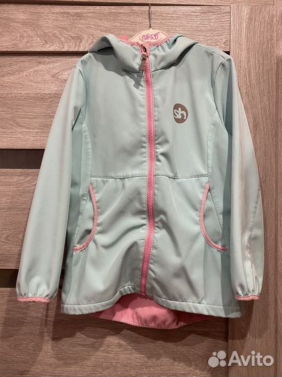 Ветровка для девочки