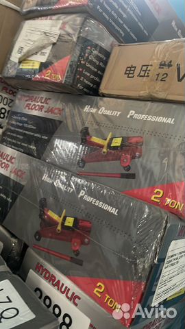 Опт Домкрат подкатной 2 /2.5/3тонны