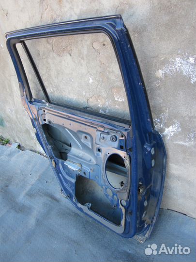Дверь задняя левая Форд Мондео 3 Универсал