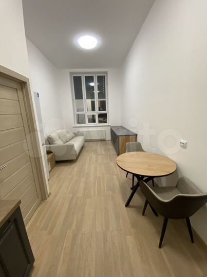 2-к. квартира, 38 м², 1/14 эт.