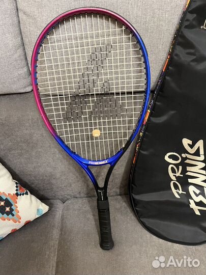Теннисная ракетка с чехлом,мячи