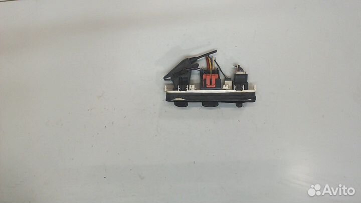 Переключатель отопителя Ford Mondeo 1, 1995