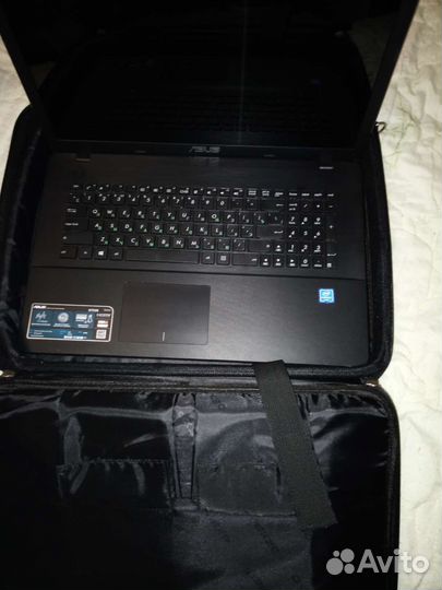 Ноутбук asus
