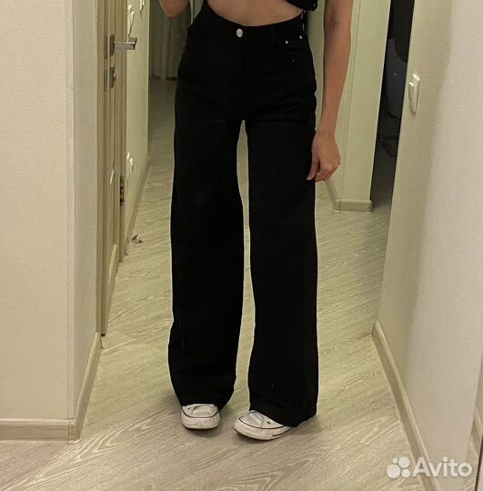 Штрокие джинсы wide leg