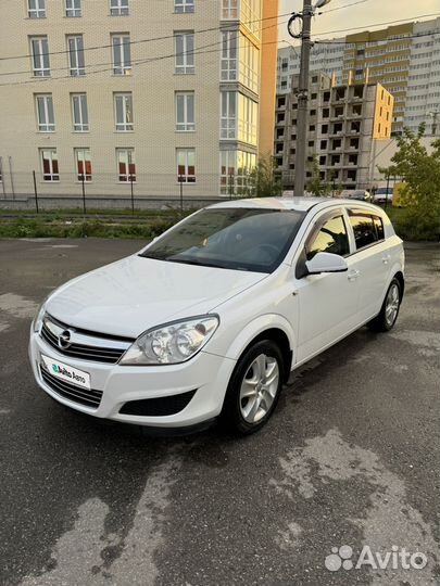 Opel Astra 1.6 МТ, 2012, 145 000 км