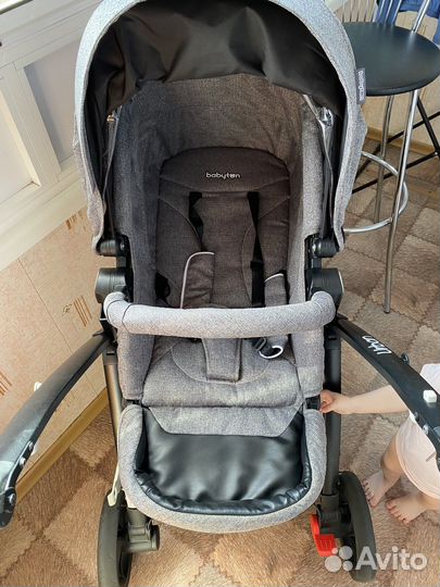 Коляска прогулочная