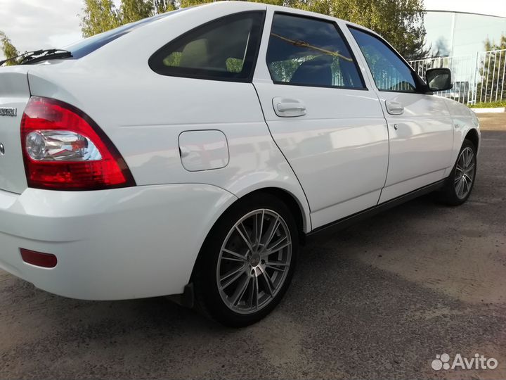 LADA Priora 1.6 МТ, 2011, 102 000 км