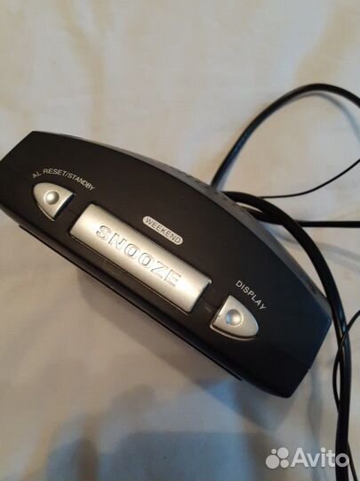 Электронные часы с радио