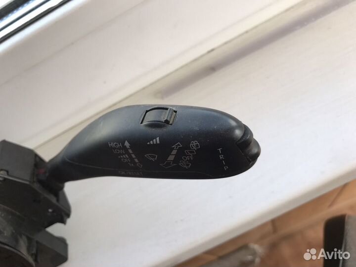 Шкода румстер 2010г.подрулевые Переключатели