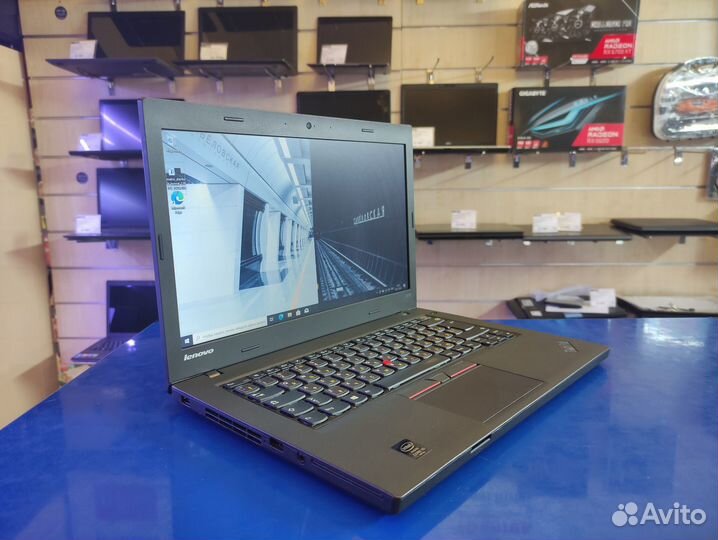 Ноутбук Lenovo ThinkPad 14