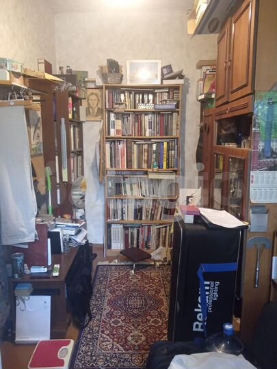 2-к. квартира, 55 м², 2/4 эт.