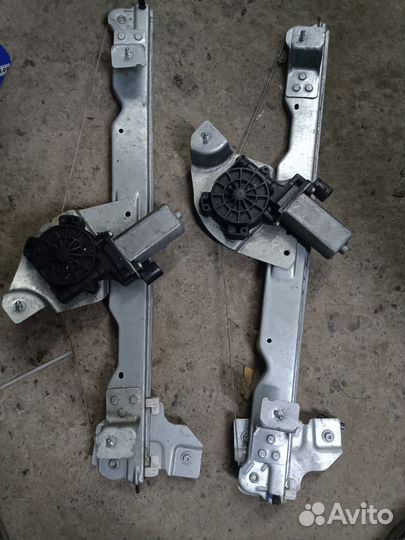 Стеклоподъемники duster