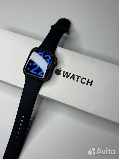 Apple Watch SE 44mm (Достойные, 96акб)