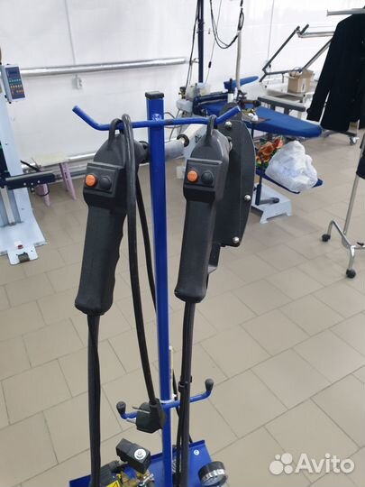 Устройство для чистки обуви