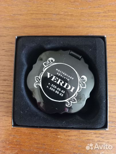 Зеркало косметическое