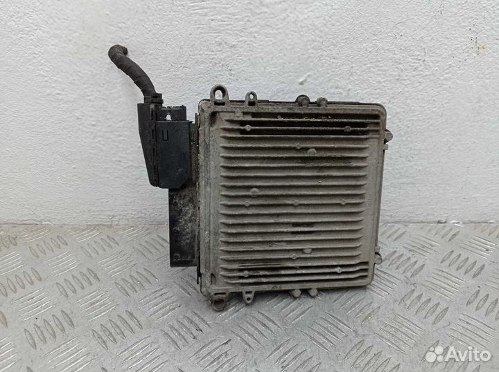 Блок управления двигателем Mercedes-Benz Sprinter