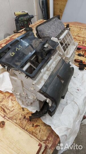 Корпус отопителя печки Митсубиси Лансер 10