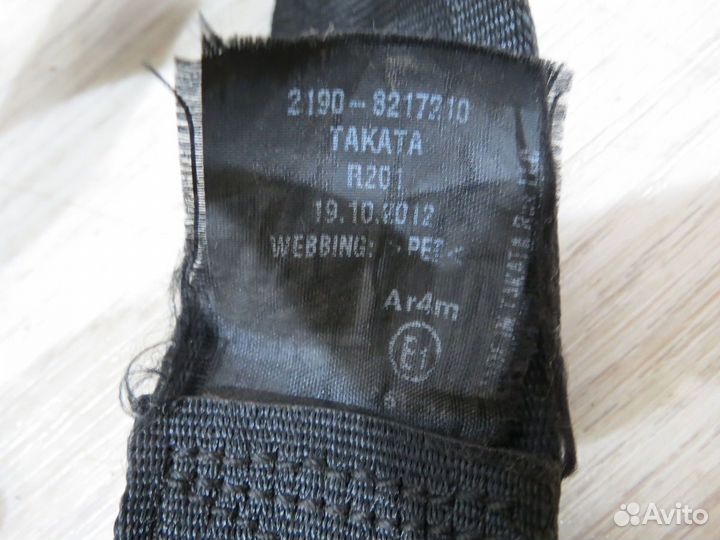 Ремень безопасности задний Лада Гранта