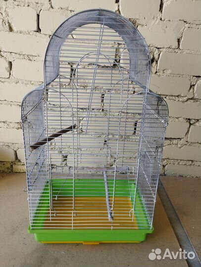 Большая клетка для птиц