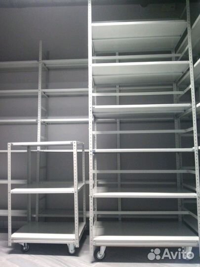 Монтаж стеллажей