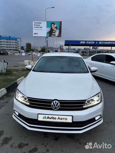 Volkswagen Jetta 1.6 AT, 2015, 235 000 км