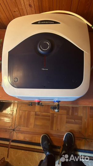 Водонагреватель Ariston 15л