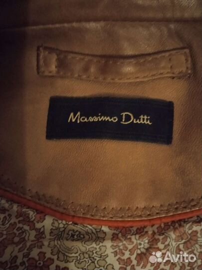 Куртка кожаная женская 46р.Massimo Dutti