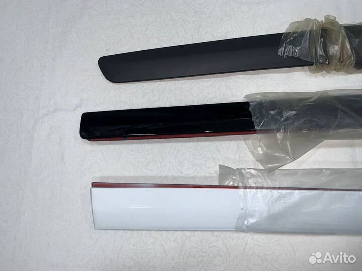 Молдинги на двери Гранта, Калина,Датсун