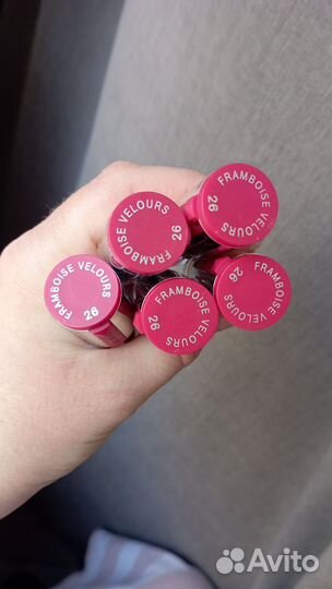 Givenchy. Матовая помада la rouge deep velvet