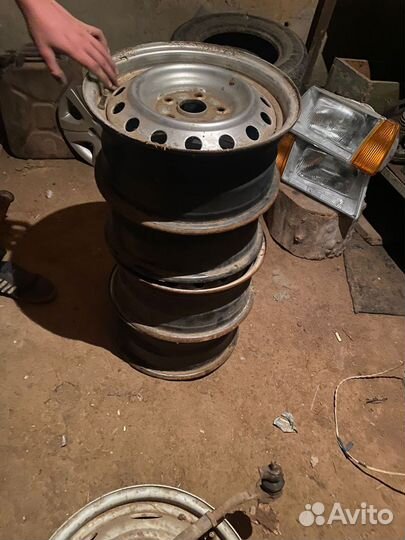 Диски штампы р16 с калпаками