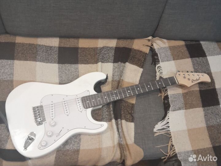 Электрогитара Rocket