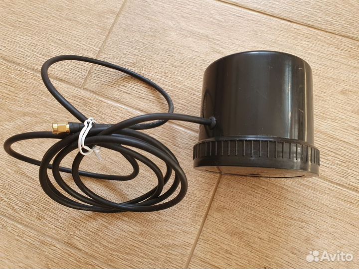 Автомобильная антенна kroks KC3-700/2700