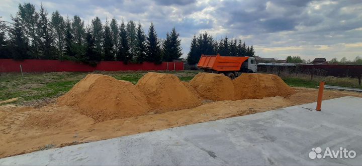 Песок карьерный с доставкой