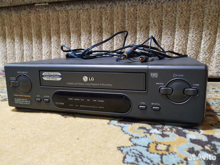 Видеокассеты с фильмами