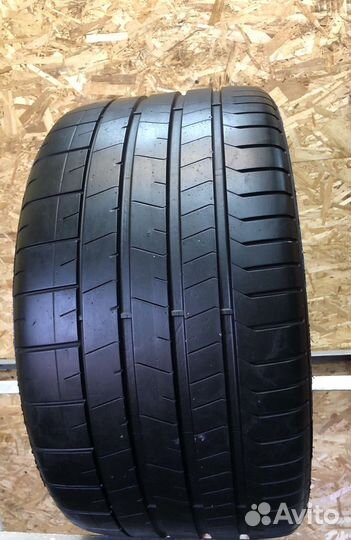 Pirelli P Zero PZ4 305/30 R20