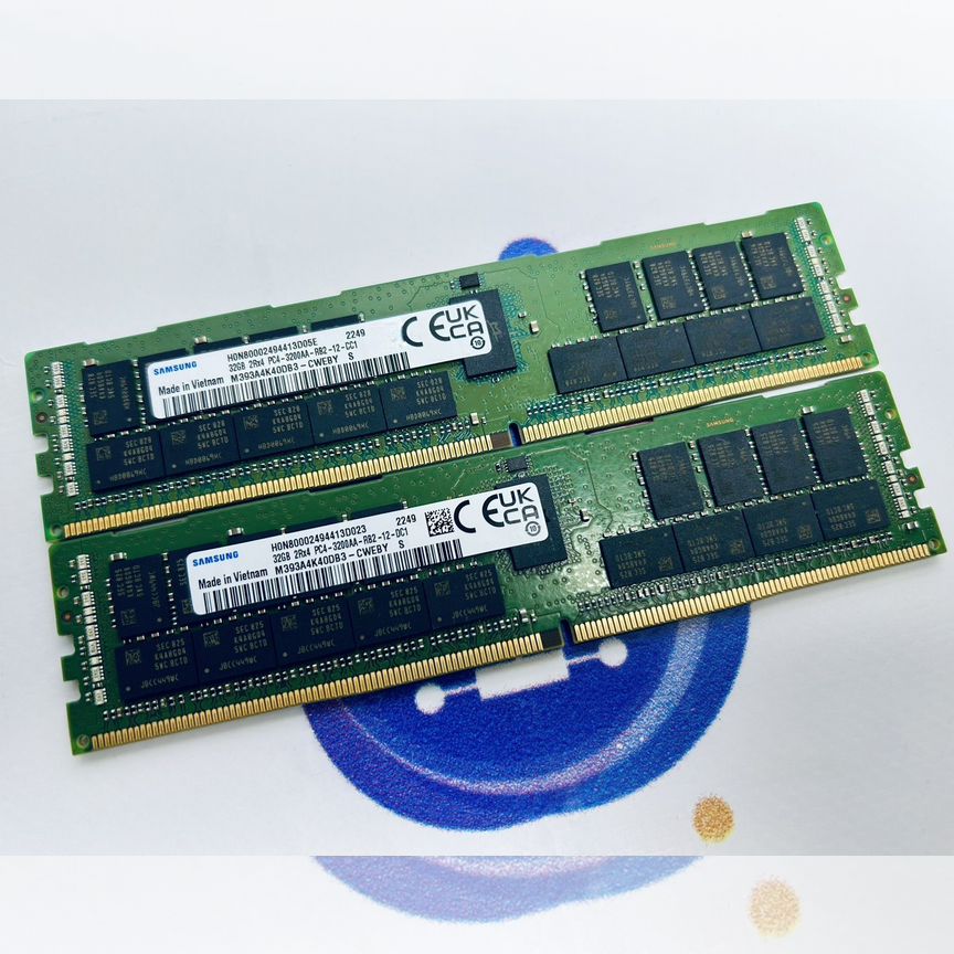 [M393A4K40DB3-CWE] Серверная Память 32gb 3200mhz Ecc Reg Samsung M393a4k40db3-Cwe