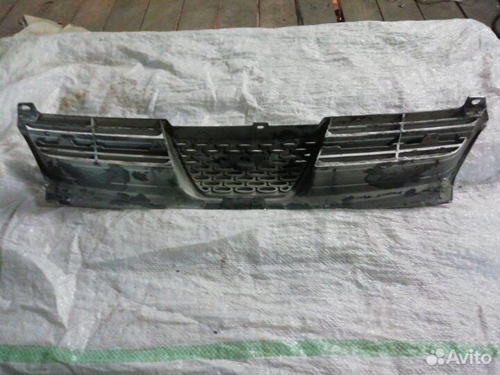 Решетка радиатора передняя Toyota Carina