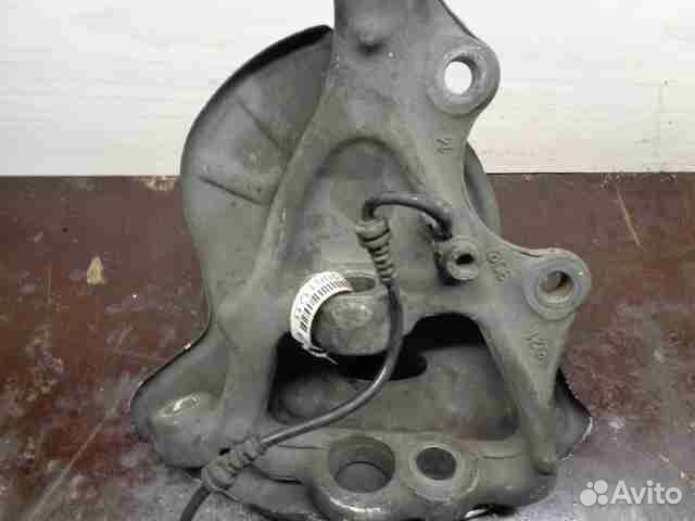 Кулак поворотный правый Mercedes S-klasse W217