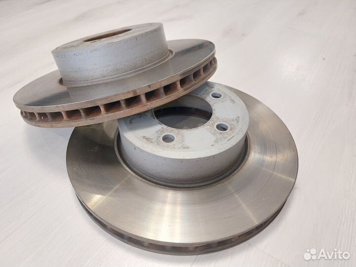 Передние тормозные диски bmw e60 xi