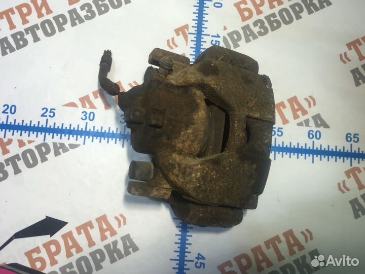 Рено Лагуна Суппорт передний Лев