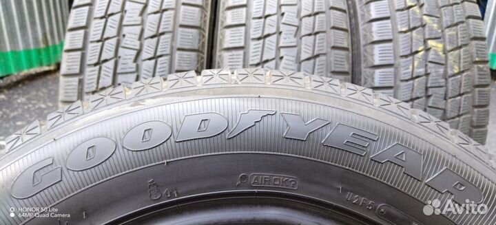 Goodyear Ice Navi SUV 225/65 R17